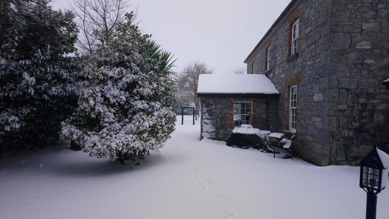 Bed and Breakfast Knockaderry House Енніс Екстер'єр фото